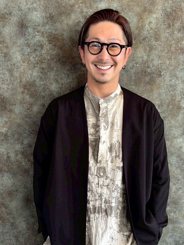 男性スタイリスト