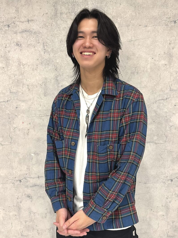 アシスタント男性