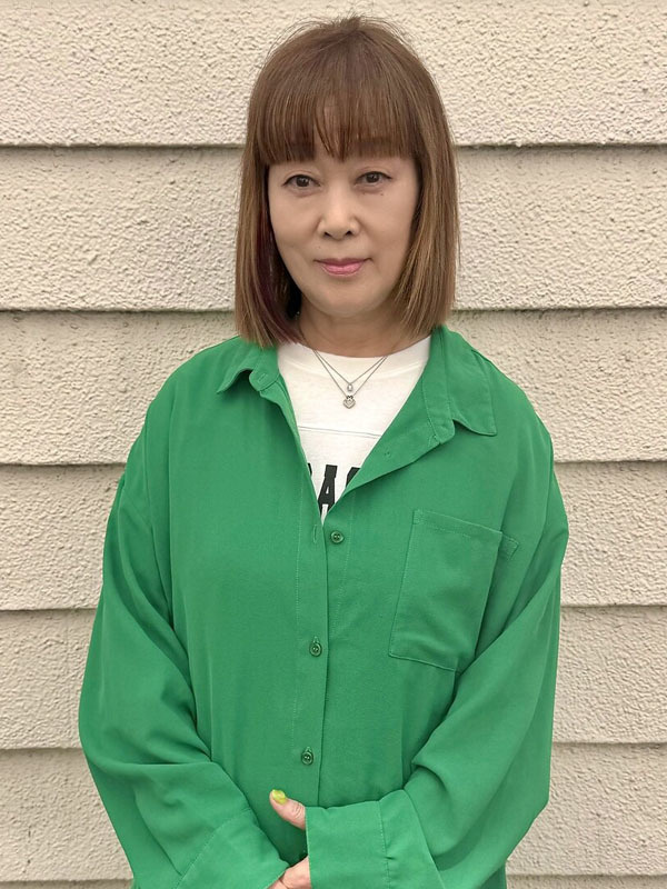 スタイリスト女性