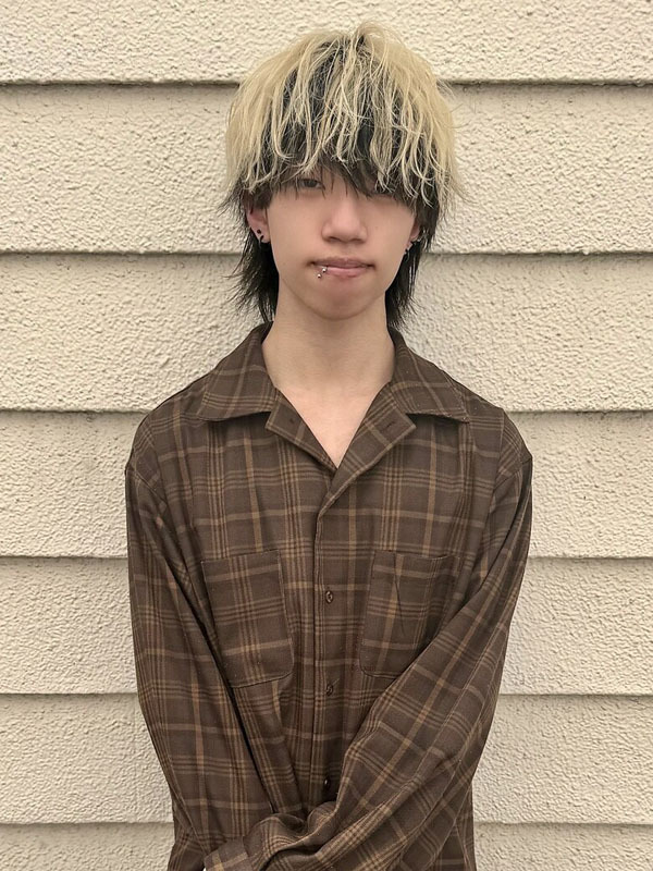 アシスタント男性