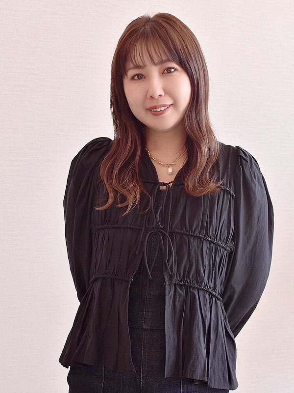 スタイリスト女性