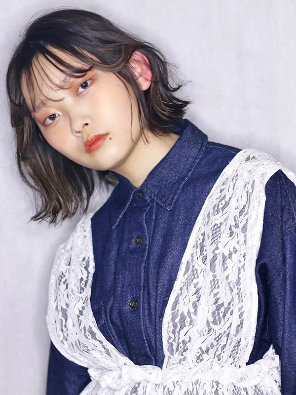 女性ヘアスタイル