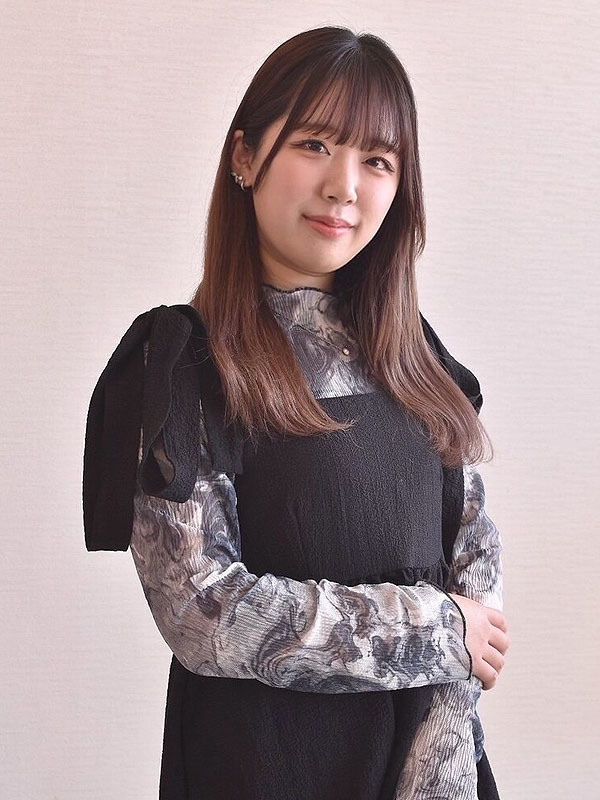 スタイリスト女性
